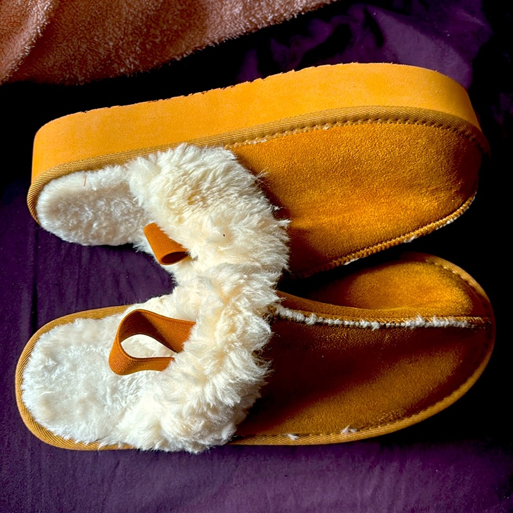 Fur Uug Brown